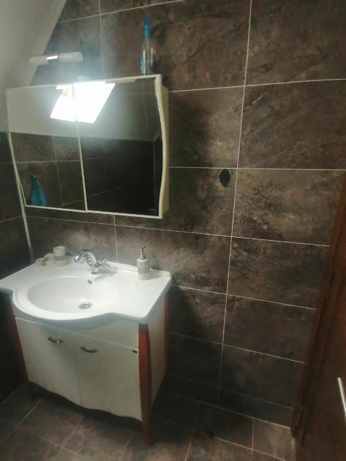 P-Zlatar, Apartman 3 Brdo 外观 照片