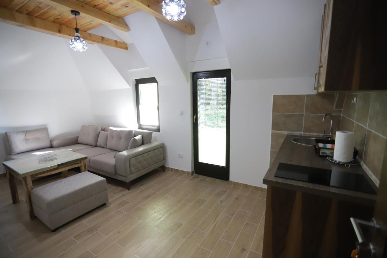 P-Zlatar, Apartman 3 Brdo 外观 照片